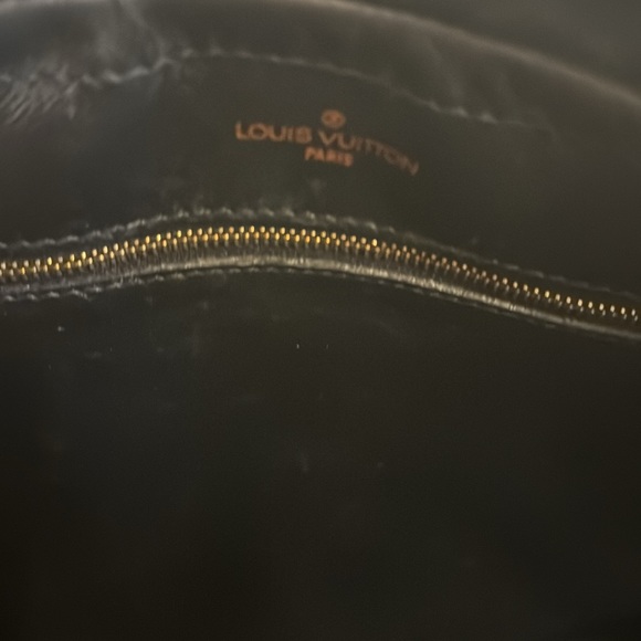 Louis Vuitton Porte-Documents
Voyage Bag - Picture 8 of 10